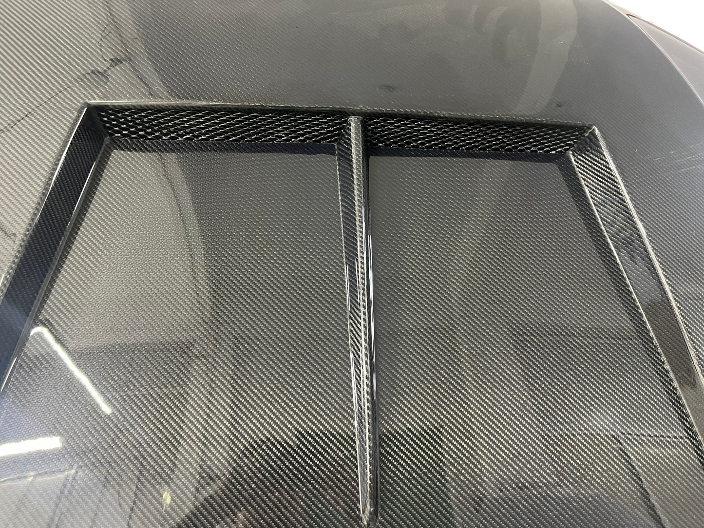 4RS B9.5 A5/S5 Carbon Fiber Hood