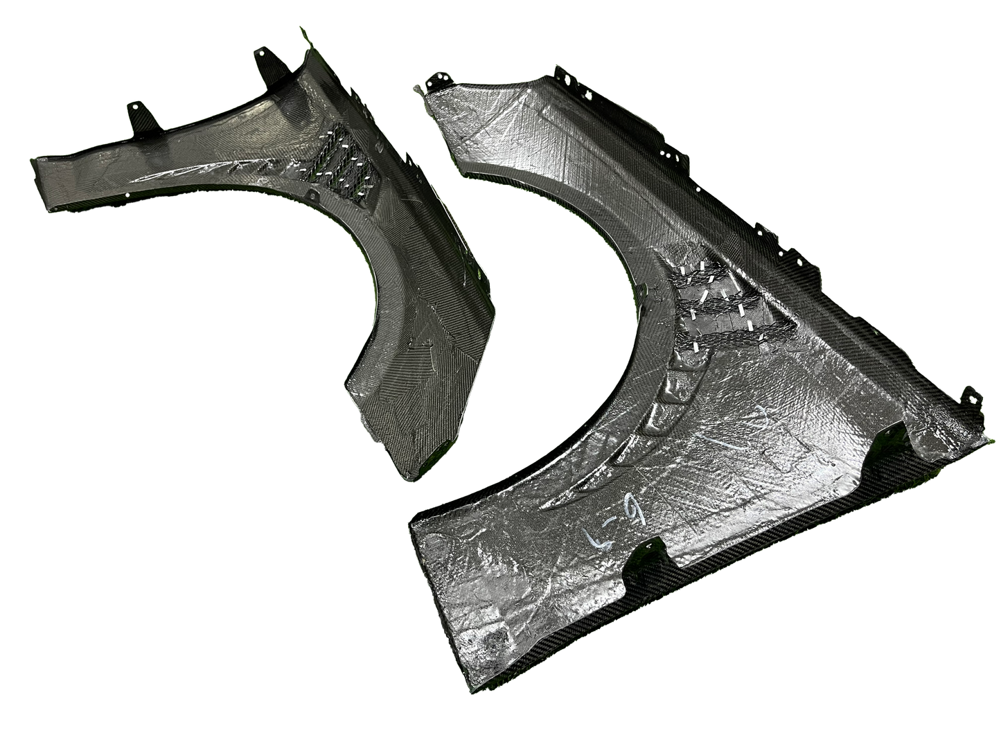 4RS B9.5 A5/S5 Carbon Fiber Vented Fenders