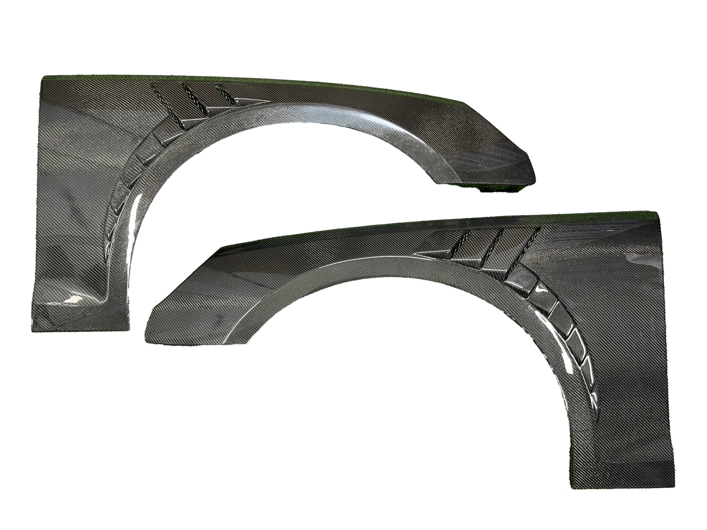 4RS B9.5 A5/S5 Carbon Fiber Vented Fenders